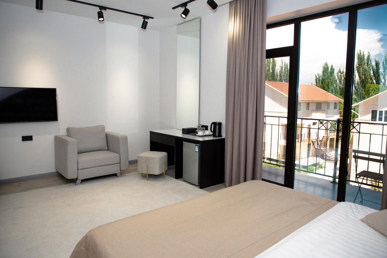 Maison Bosteri Bagian luar foto