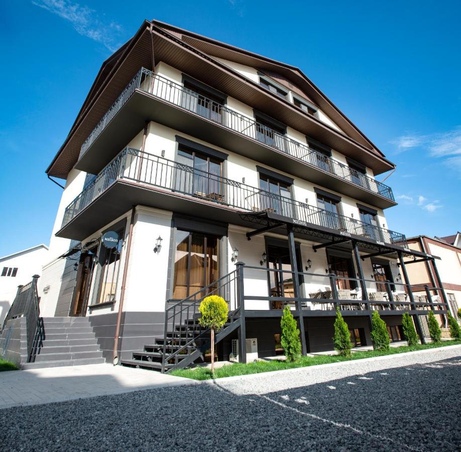 Maison Bosteri Bagian luar foto